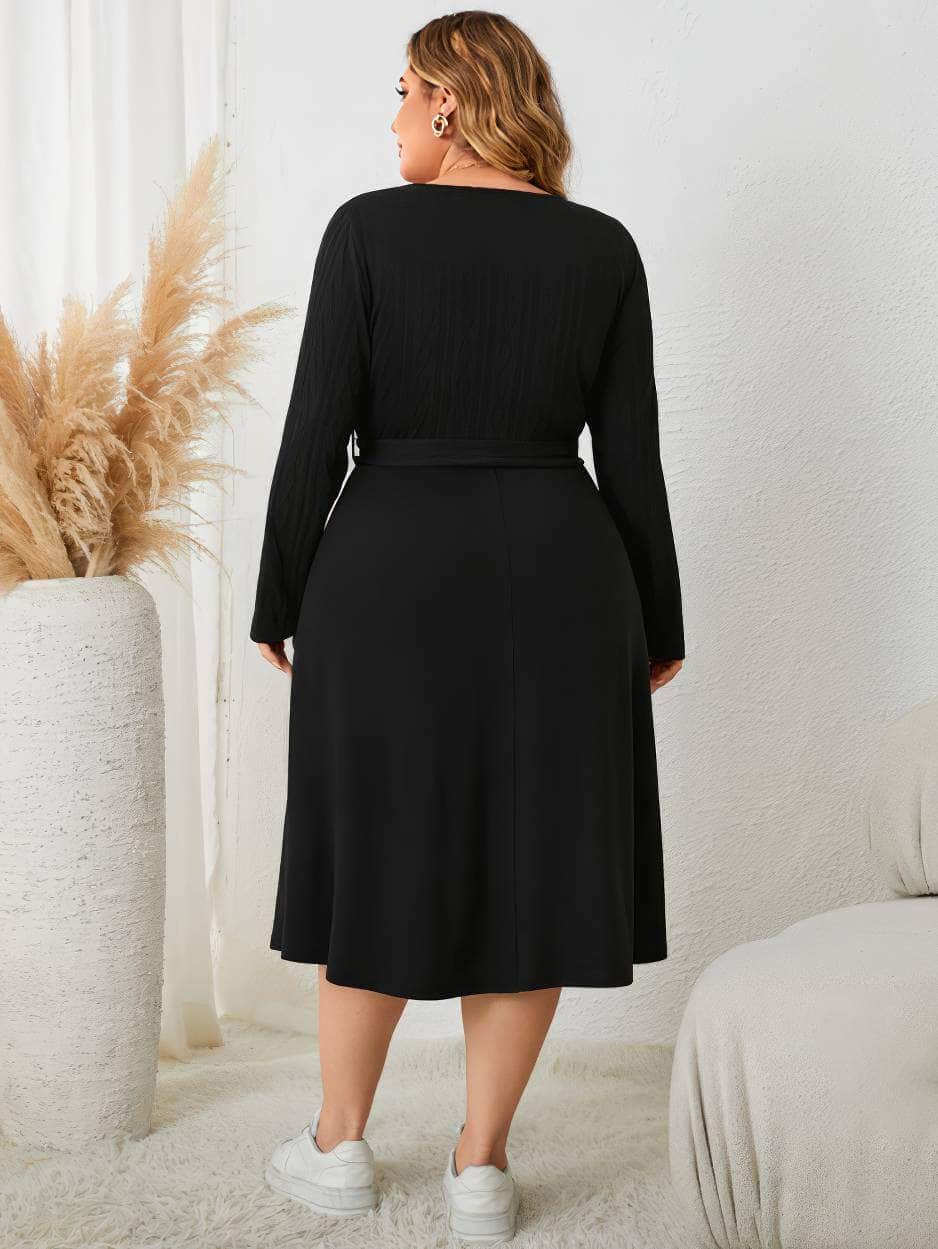 Plus Size Round Neck Belted Maxi Dress