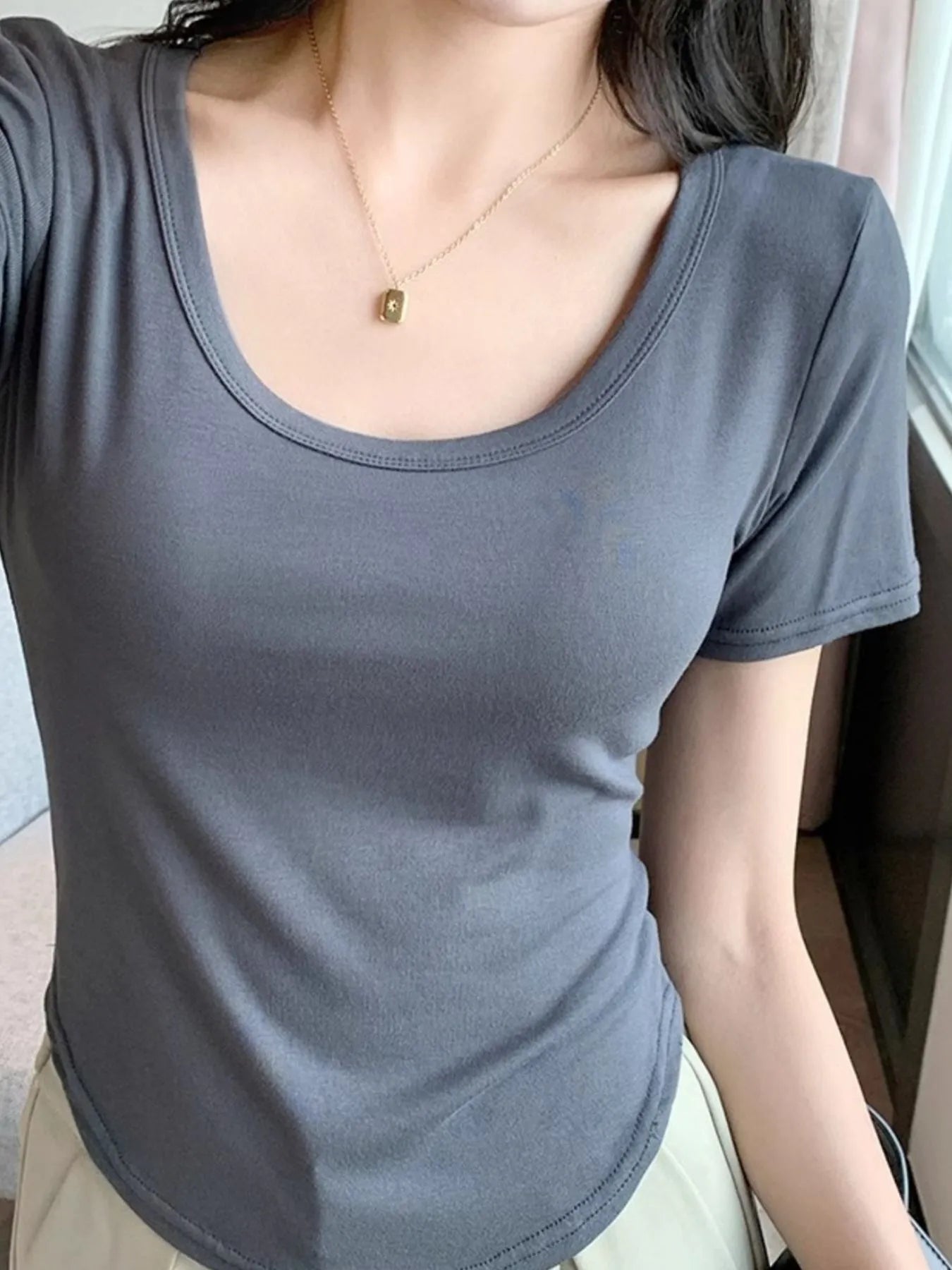 Plus Size Round Neck Short Sleeve T-Shirt