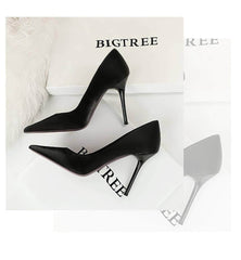 Pointy Ruched Detailed Stiletto Heels