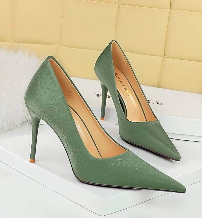 Pointy Ruched Detailed Stiletto Heels