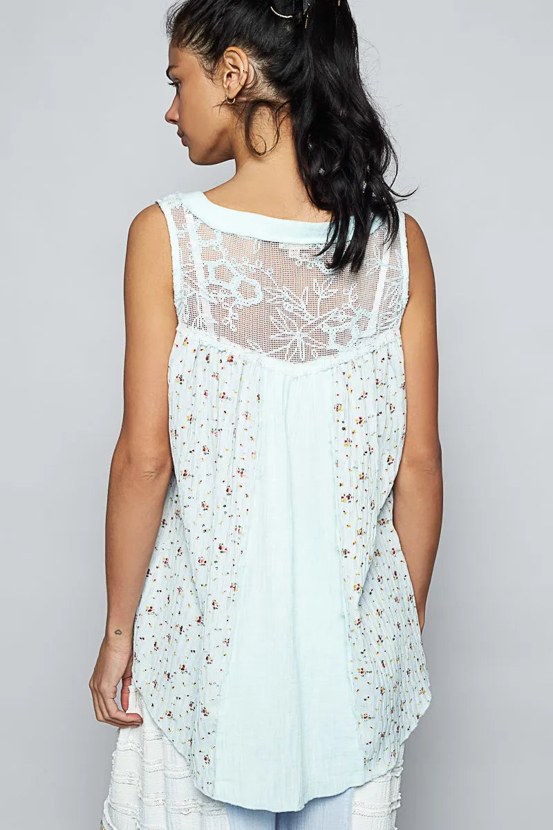 POL Floral Print Button-Front Lace Patchwork Tank Top