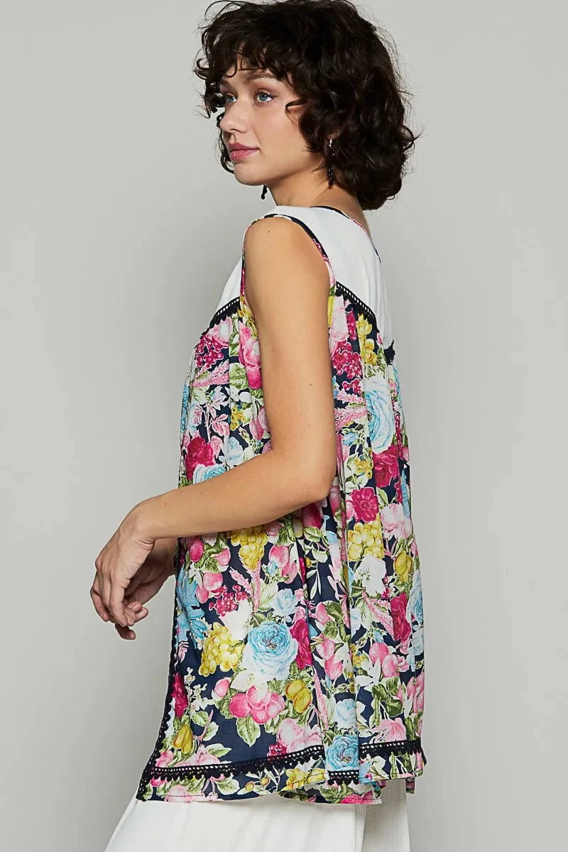 POL Lace Detail Floral Print Sleeveless Blouse