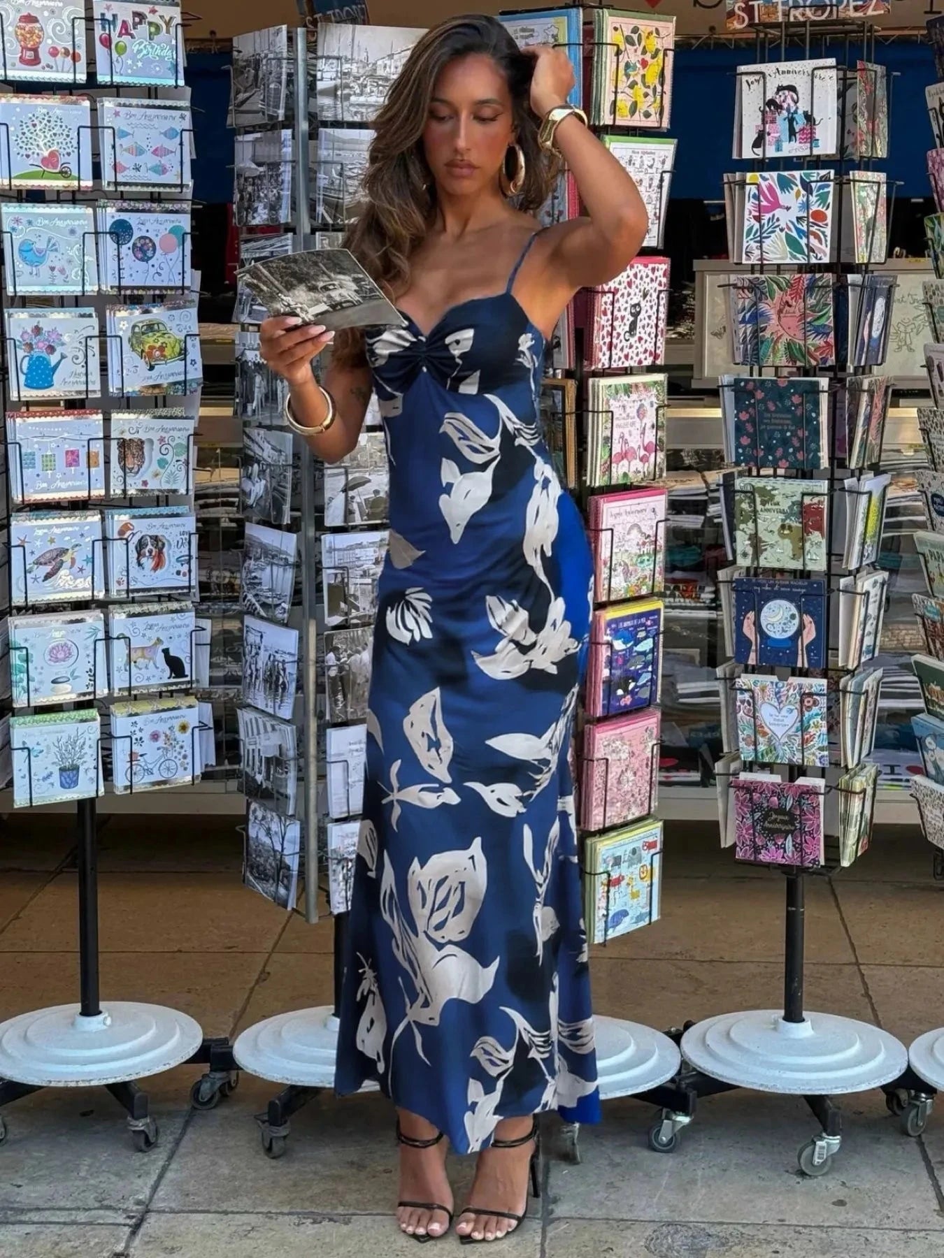 Printed Sweetheart Neck Maxi Dress Blue / S