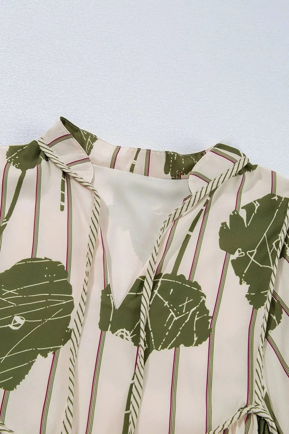 Printed Tie Neck Balloon Sleeve Dress