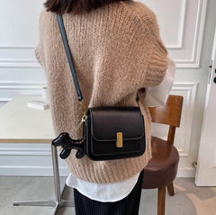 Retro Vegan Leather Crossbody Sling Bag