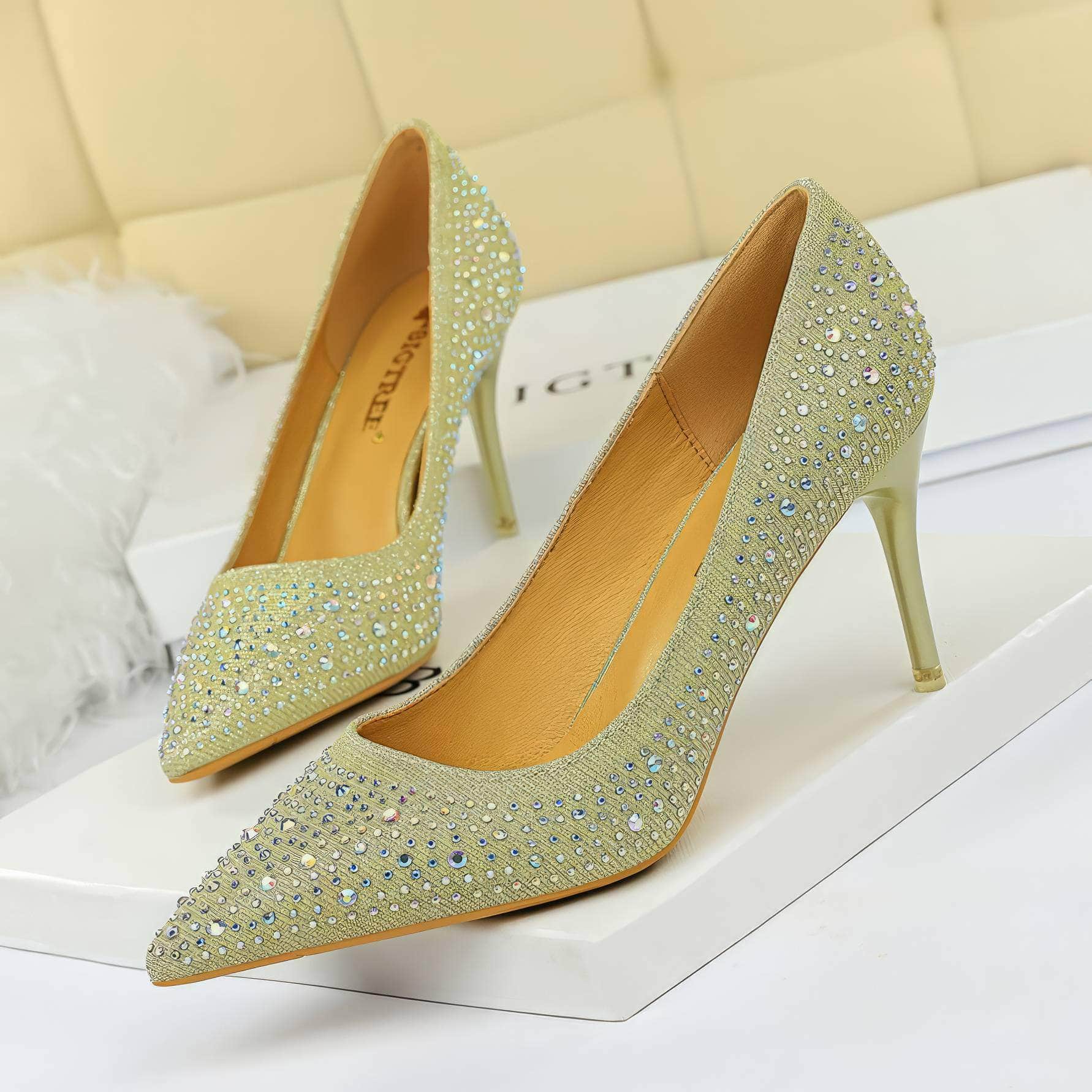 Rhinestone Crystal Stiletto Court Heels EU 33 / Khaki / 7CM