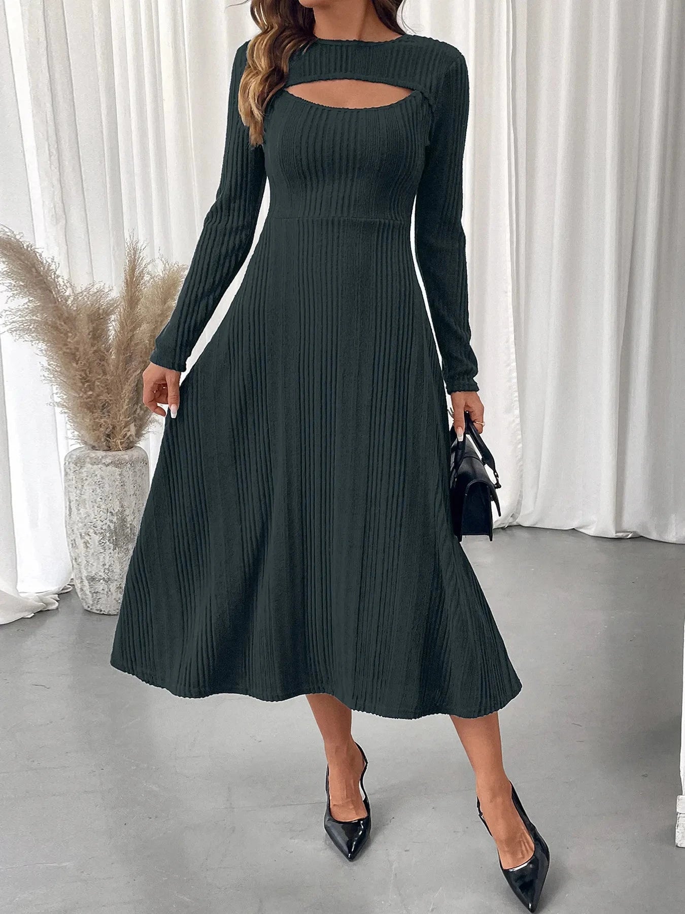 Ribbed Knit Cutout Long Sleeve Midi Dress