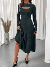 Ribbed Knit Cutout Long Sleeve Midi Dress Black Forest / S