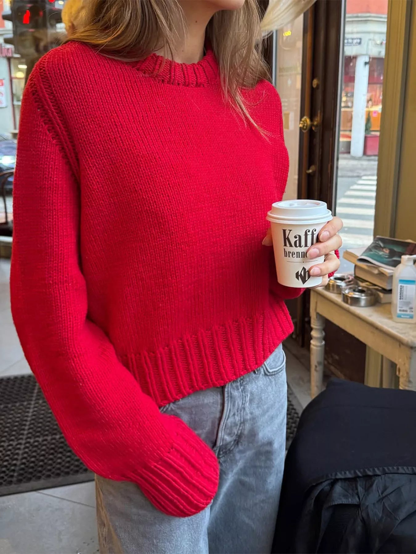 Ribbed Round Neck Sweater Red / S