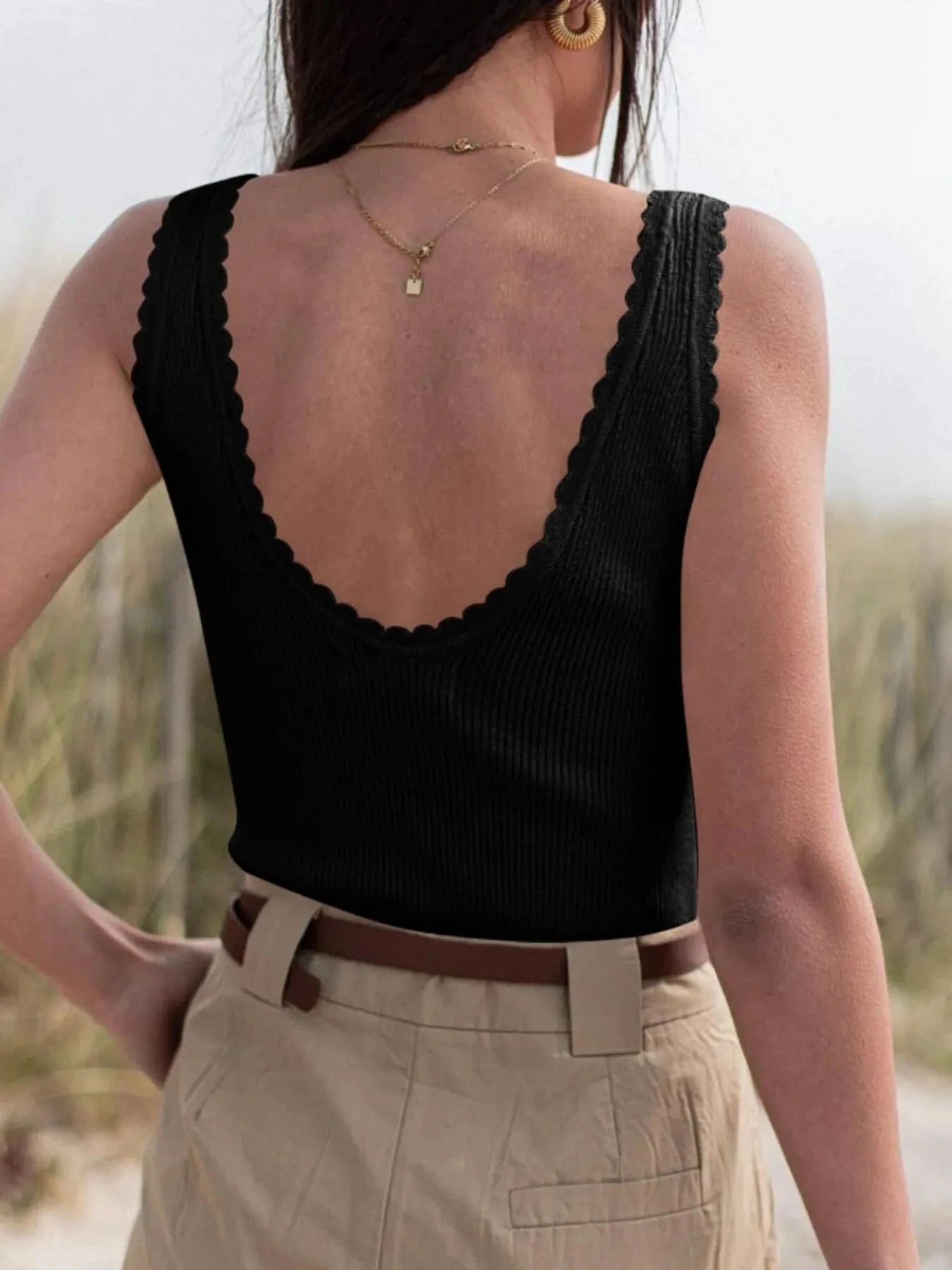 Ribbed Scoop Neck Tank Top