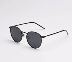 Round Metal Polarised Sunglasses black/gray / Resin