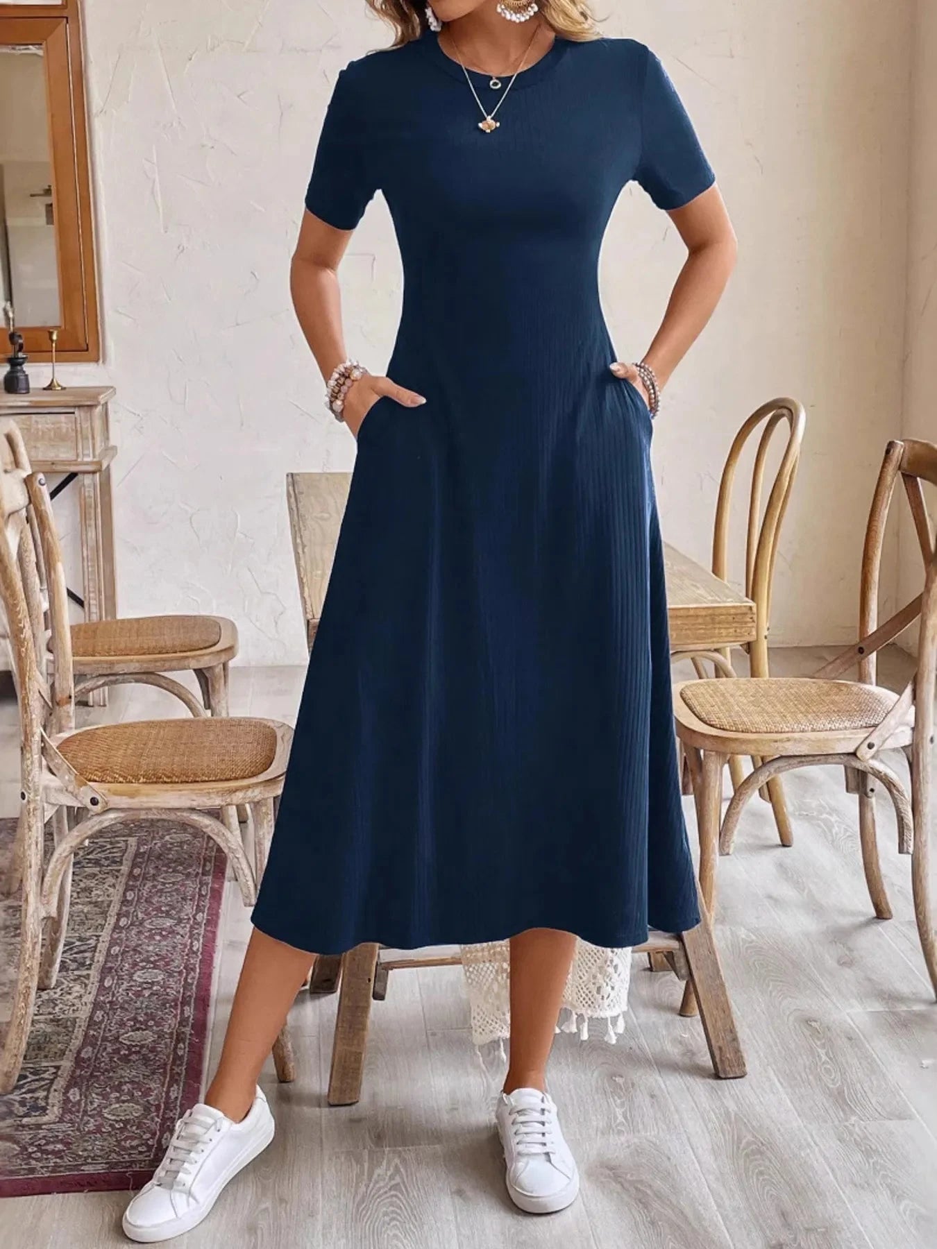 Round Neck Short Sleeve Dress with Pockets Navy Blue / XS