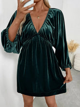 Ruched V-Neck Balloon Sleeve Dress Dark Green / S