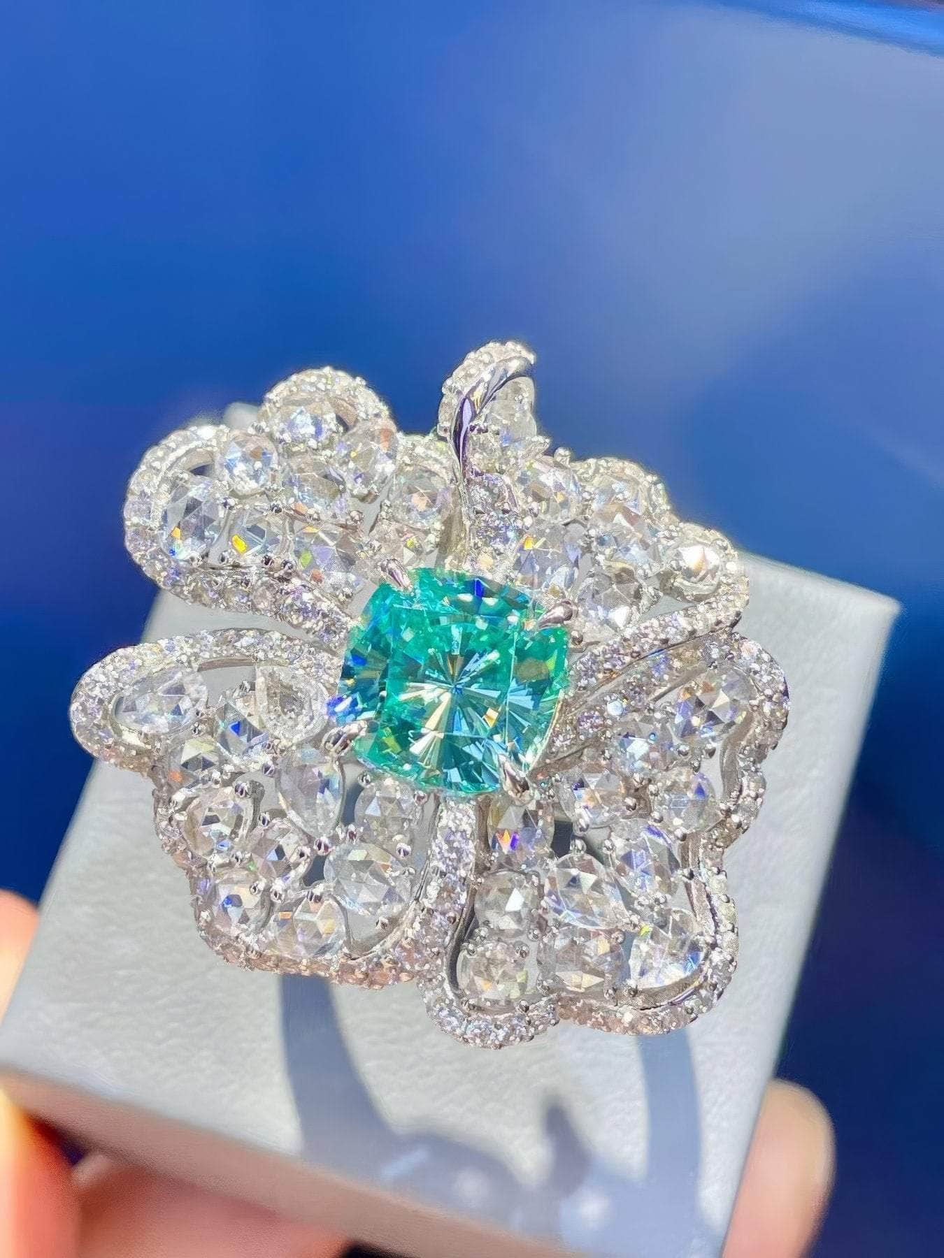 S925 Sterling Silver Lab Imitated Diamond Blue Crystal Cocktail Floral Deco Ring