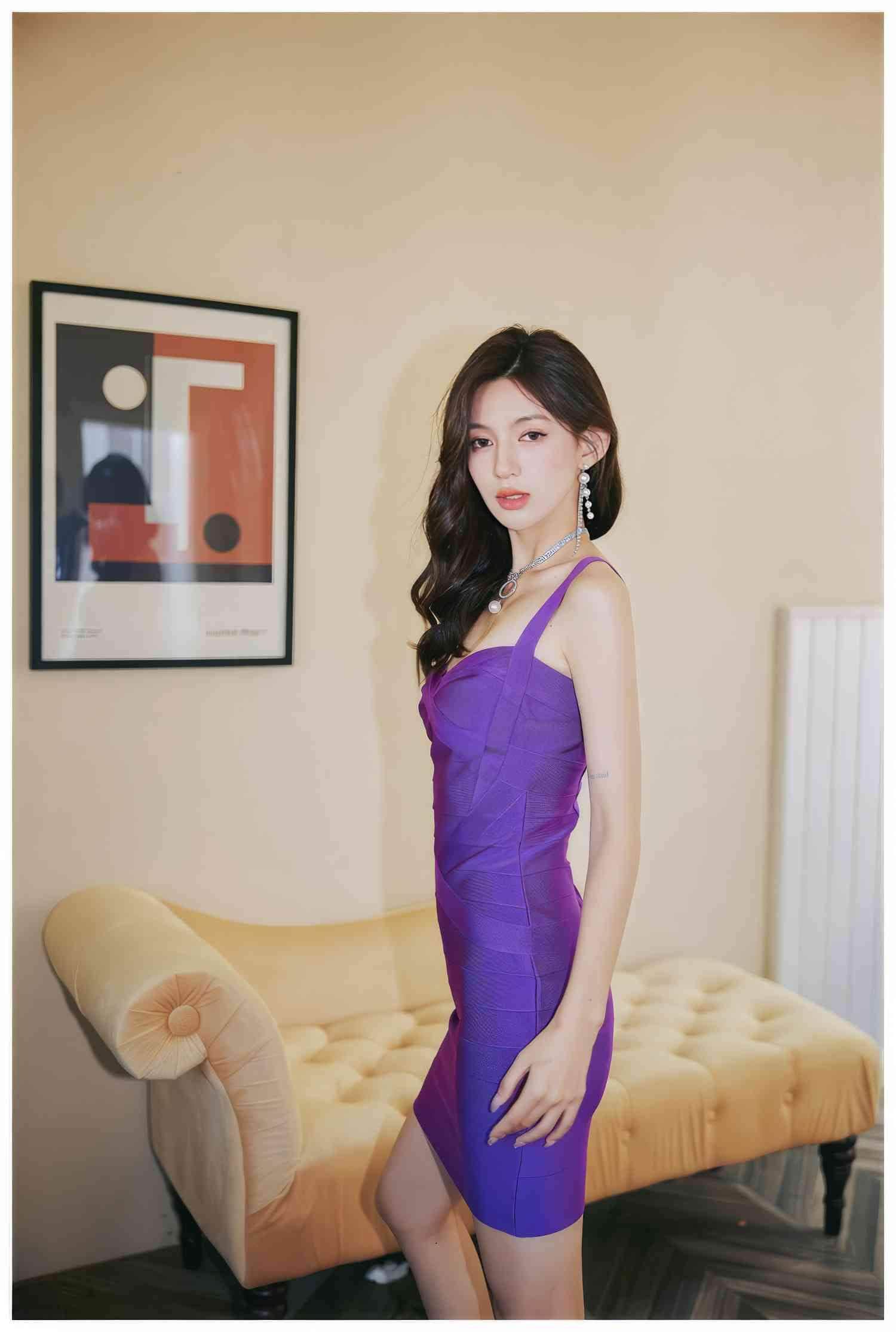 Sculpting Spaghetti Strap Bandage Bodycon Dress