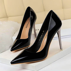 Shimmery Holographic Stiletto Pump Heels EU 33 / Black / 10.5CM
