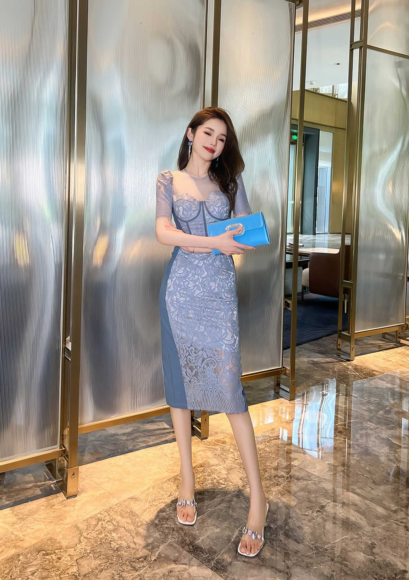 Short Sleeve Corset Laced Midi Dress