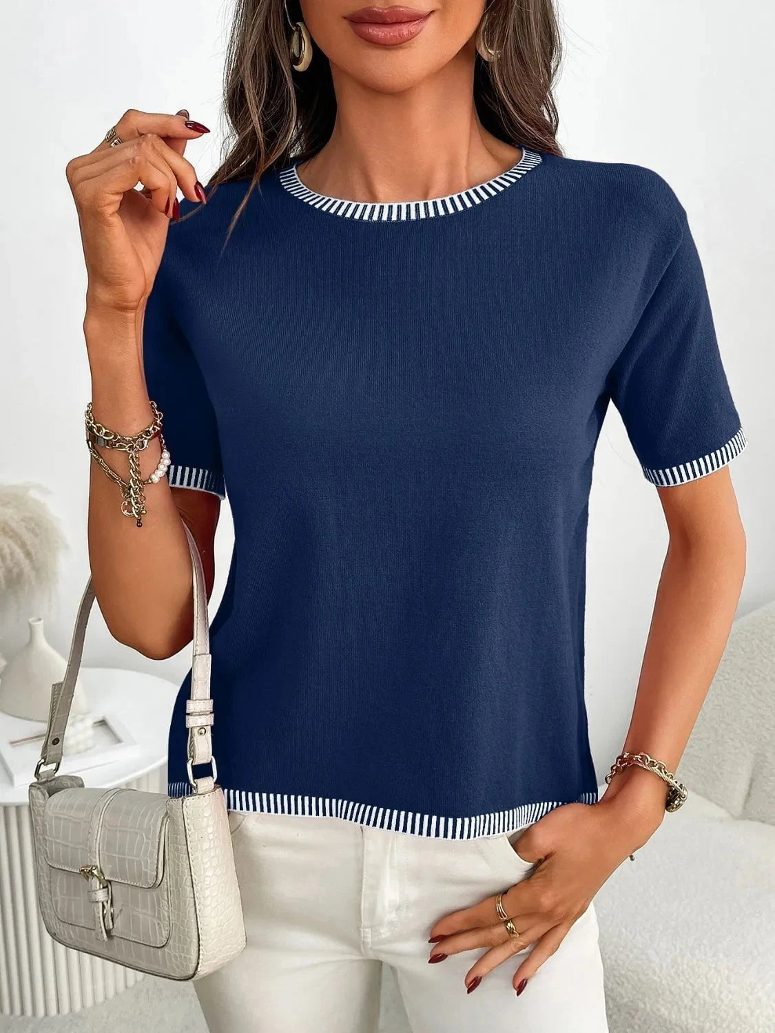 Short Sleeve Round Neck Knit Top