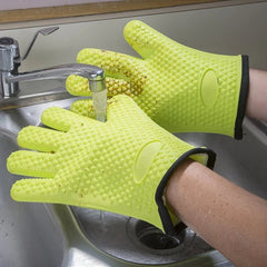 Silicone Grilling Gloves with Lanyard - Heat Resistant, Non-slip Cooking BBQ Grill and Baking Mitts (1/2Pc)
