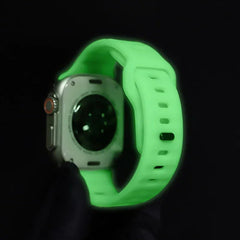 Silicone strap for Apple Watch: compatible with various iWatch sizes