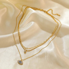 Sky Blue Eyes Zircon Crystal Pendant Necklace N099