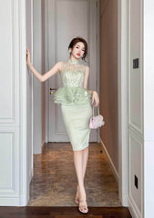 Sleeveless Halter Neck Ruffled Peplum Dress