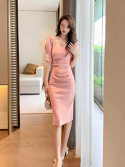 Slimfit Puff Sleeves Cocktail Midi Dress