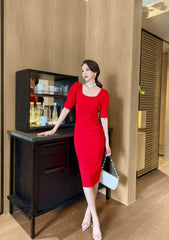 Slimfit Puff Sleeves Cocktail Midi Dress