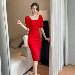 Slimfit Puff Sleeves Cocktail Midi Dress