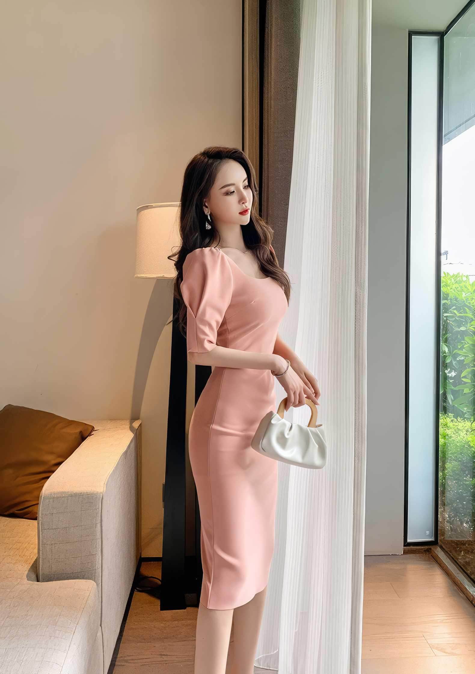 Slimfit Puff Sleeves Cocktail Midi Dress