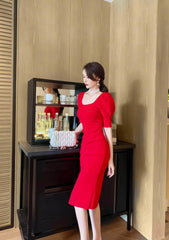Slimfit Puff Sleeves Cocktail Midi Dress