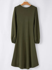 Solid Color Ruched Detail Long Sleeve Midi Dress