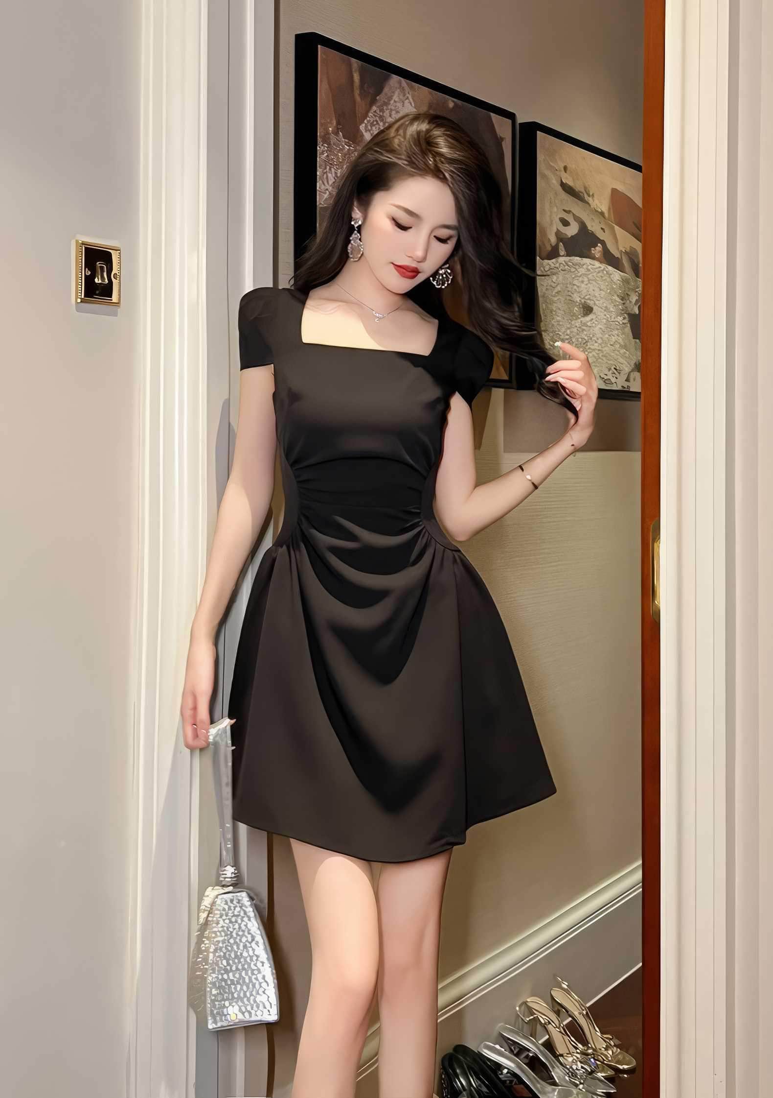 Square Neck Pleated Mini Skater Dress S / Black