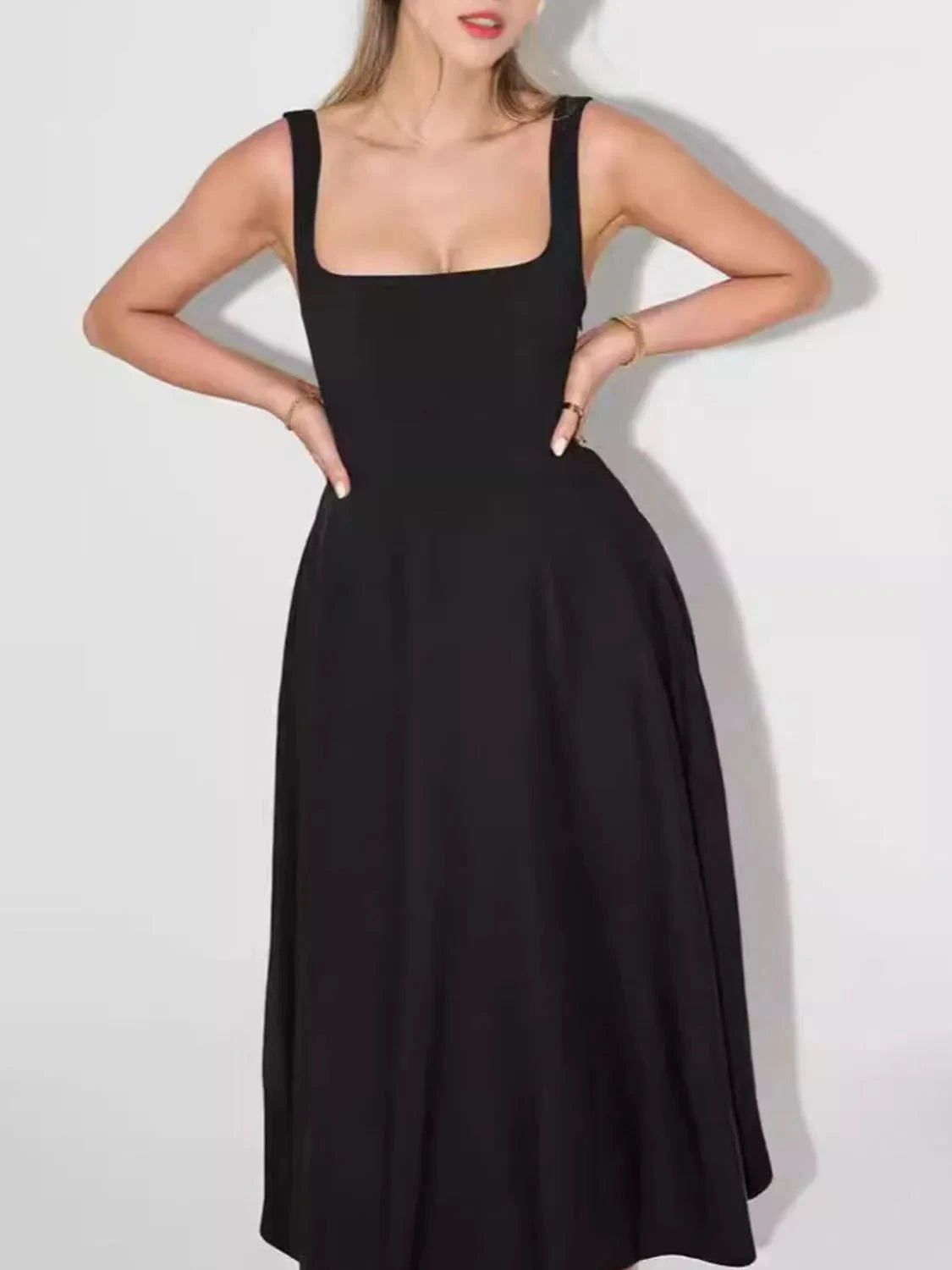 Square Neck Sleeveless Midi Dress Black / S