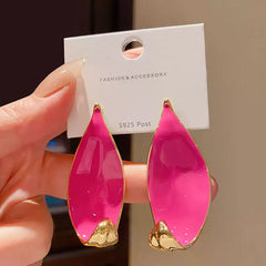 Stylish Gold Tone Abstract Leaf Drop Earrings with Vibrant Hot Pink Enamel Inlay