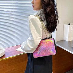 Stylish Crossbody Leather Bag with Chain Strap