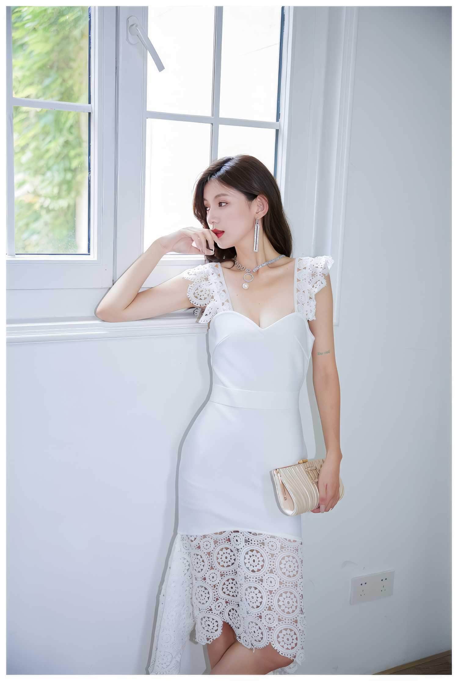 Sweetheart Floral Lace Cocktail Dress