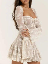 Sweetheart Neck Lace Mini Dress