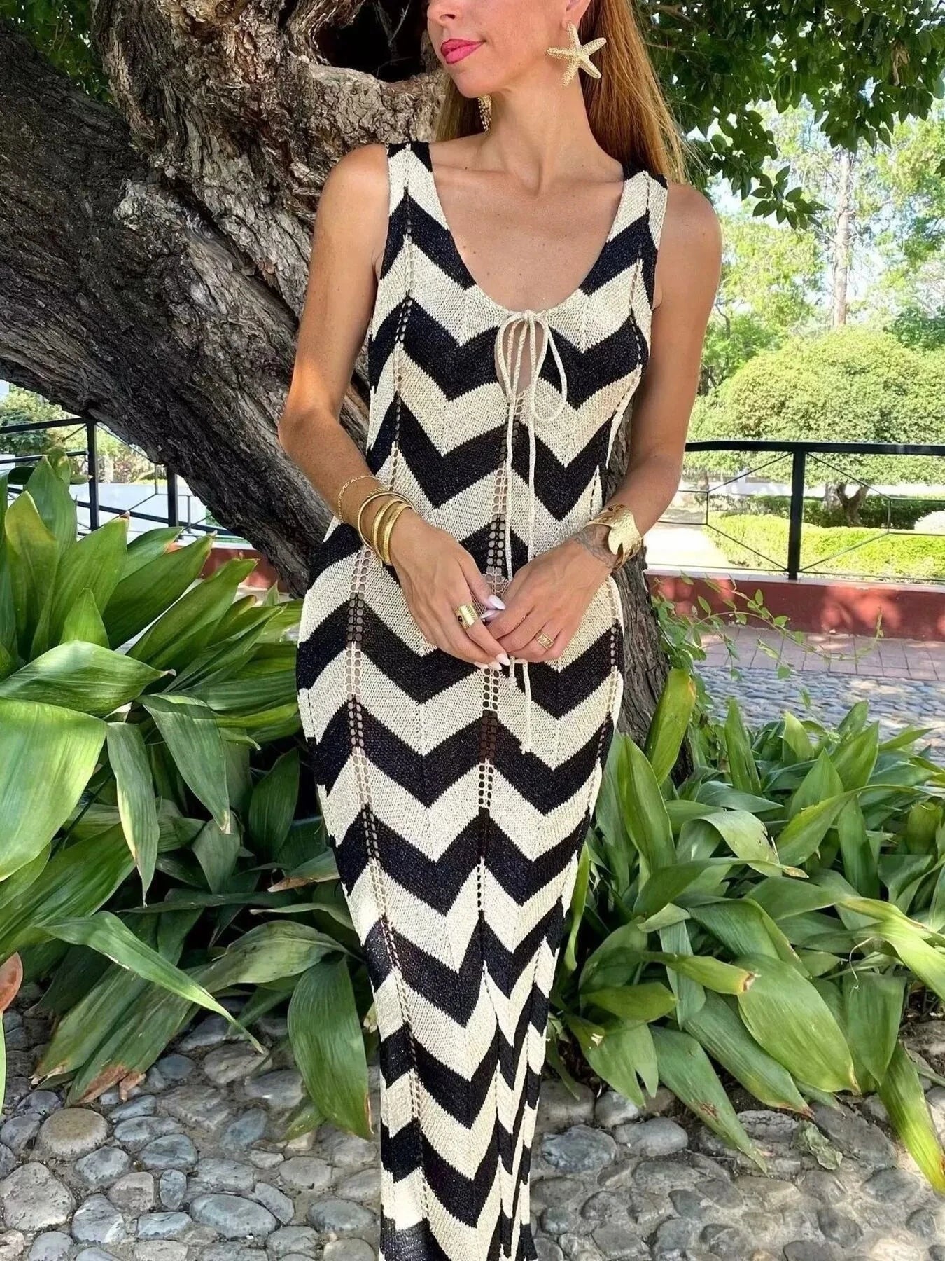 Tie Front Chevron Striped Maxi Dress Black / S