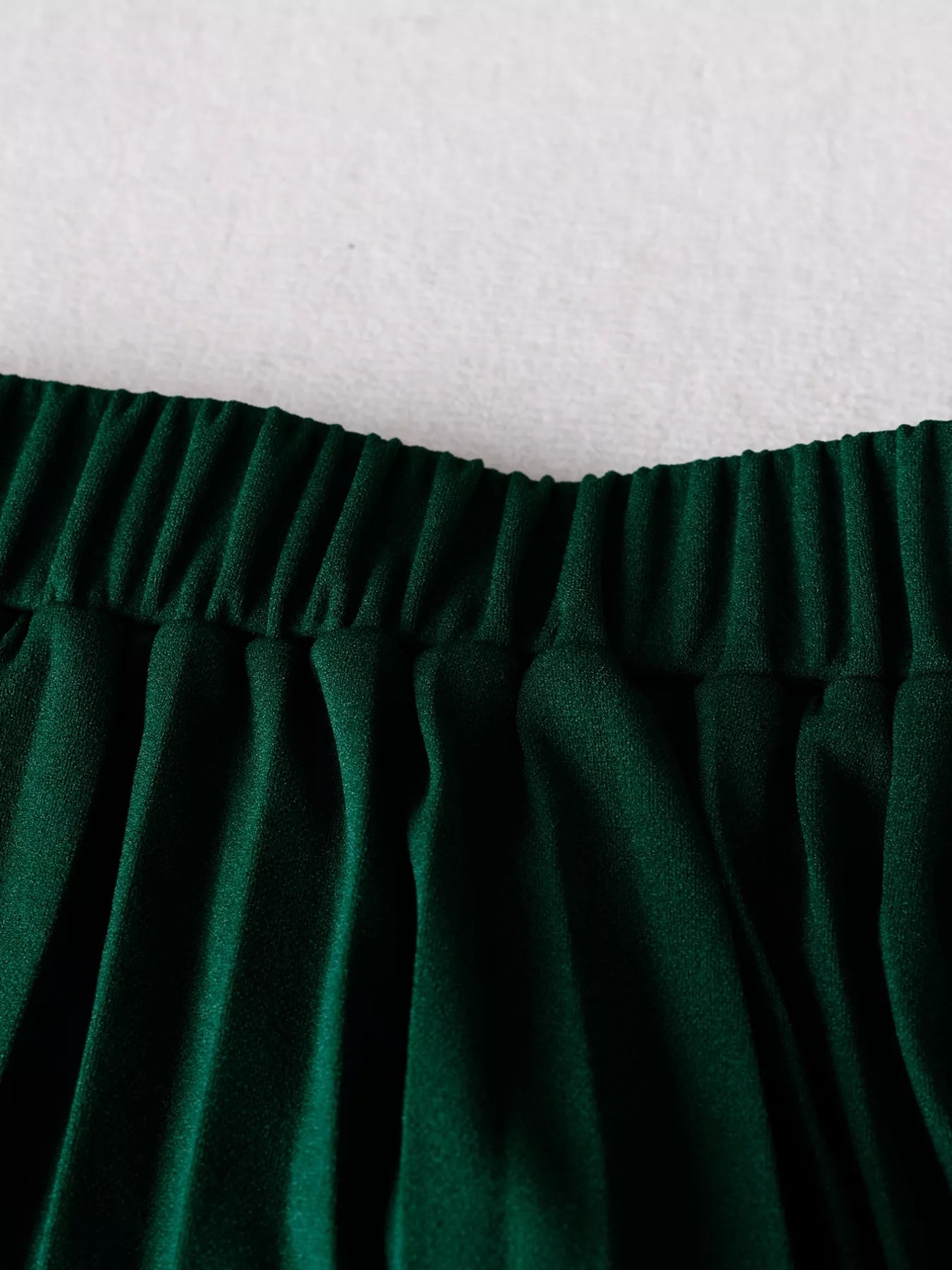 Two Tone Long Sleeve Top and Pleated Skirt Set