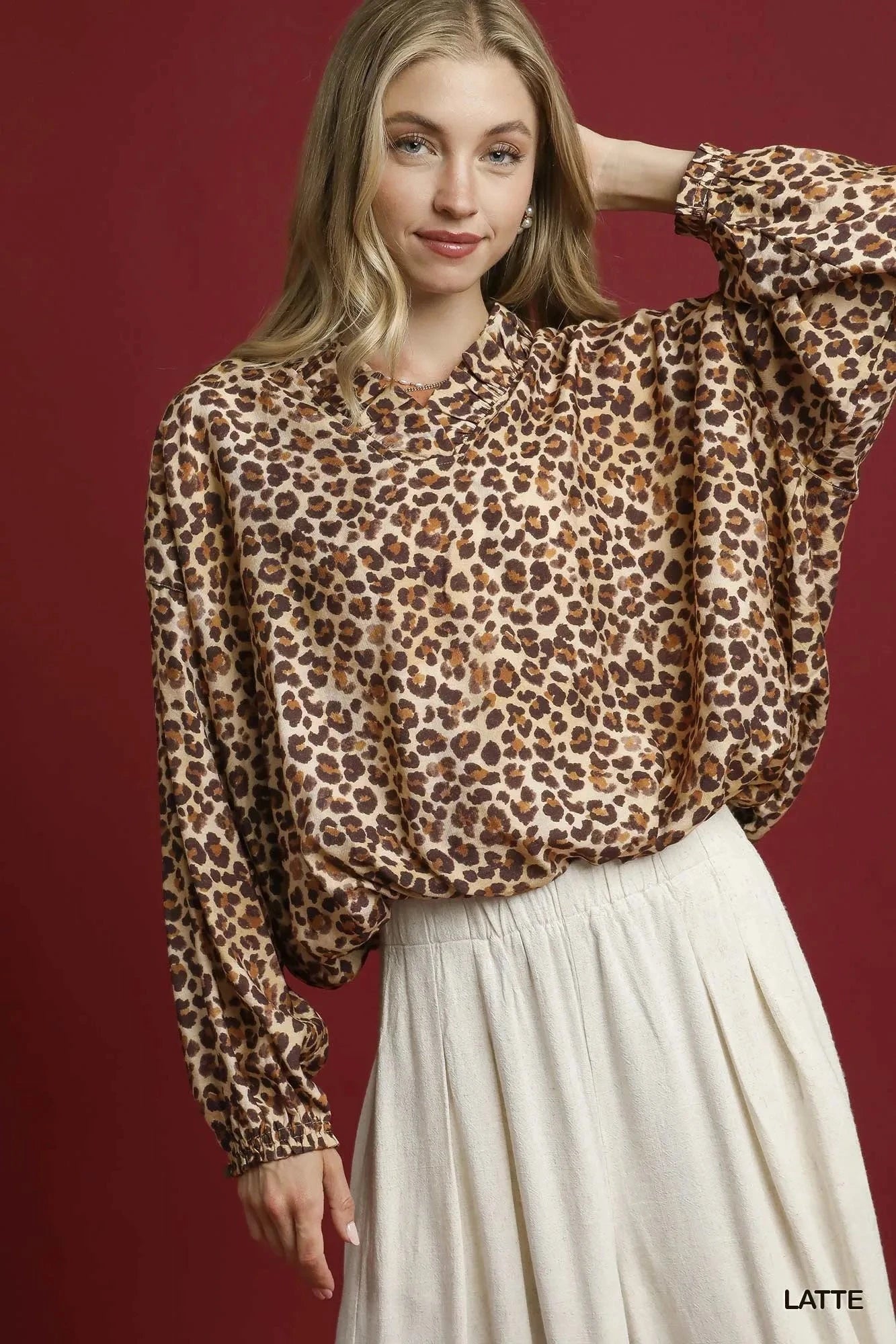 Umgee Leopard Print Balloon Sleeve Blouse LATTE / S