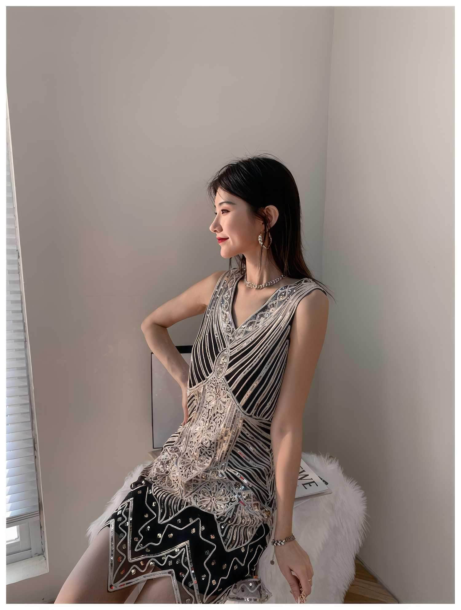 Vintage Beaded Sequin V-Neck Party Dress