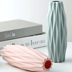 White Plastic Imitation Ceramic Vase for Home Decoration