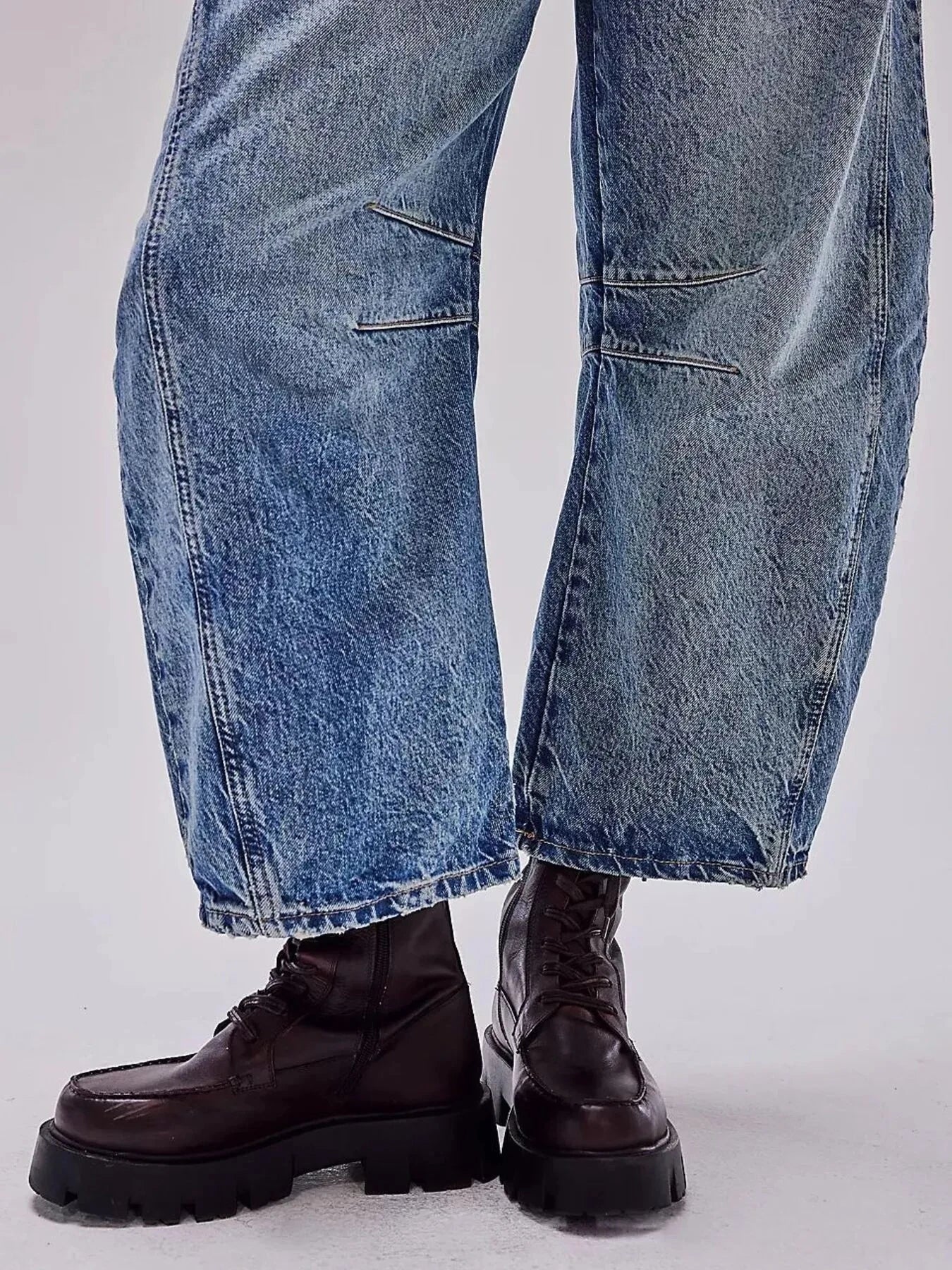 Wide Leg Relaxed Fit Jeans