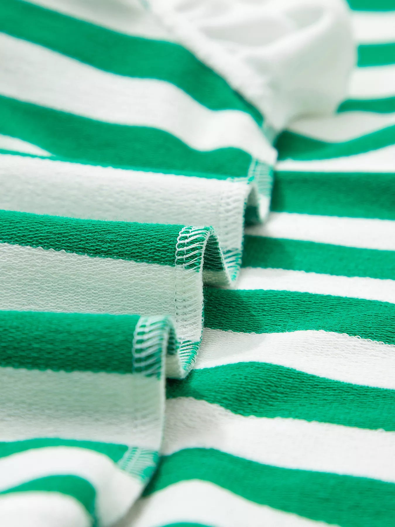 0750c0f845ae4a36abfd8073ad92bf23-Max-Origin