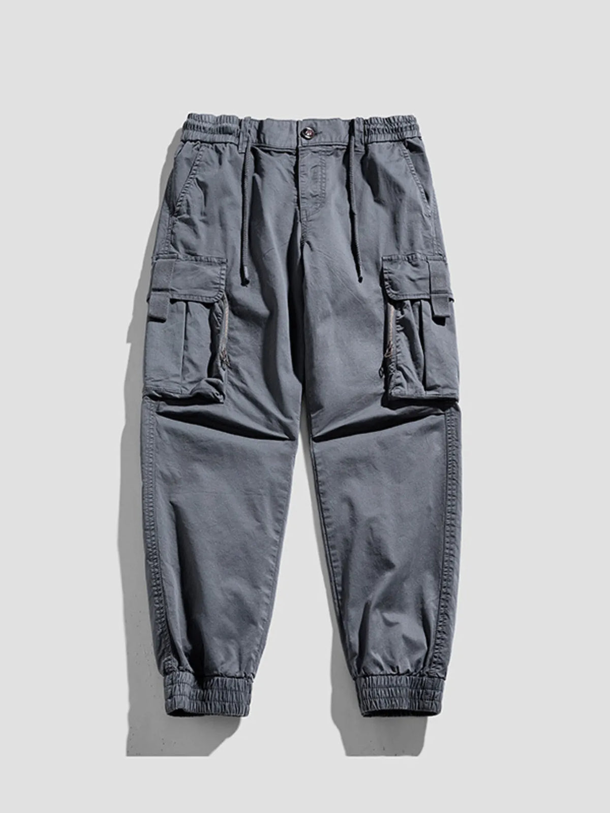 mens-cargo-pants-with-multiple-pockets-01