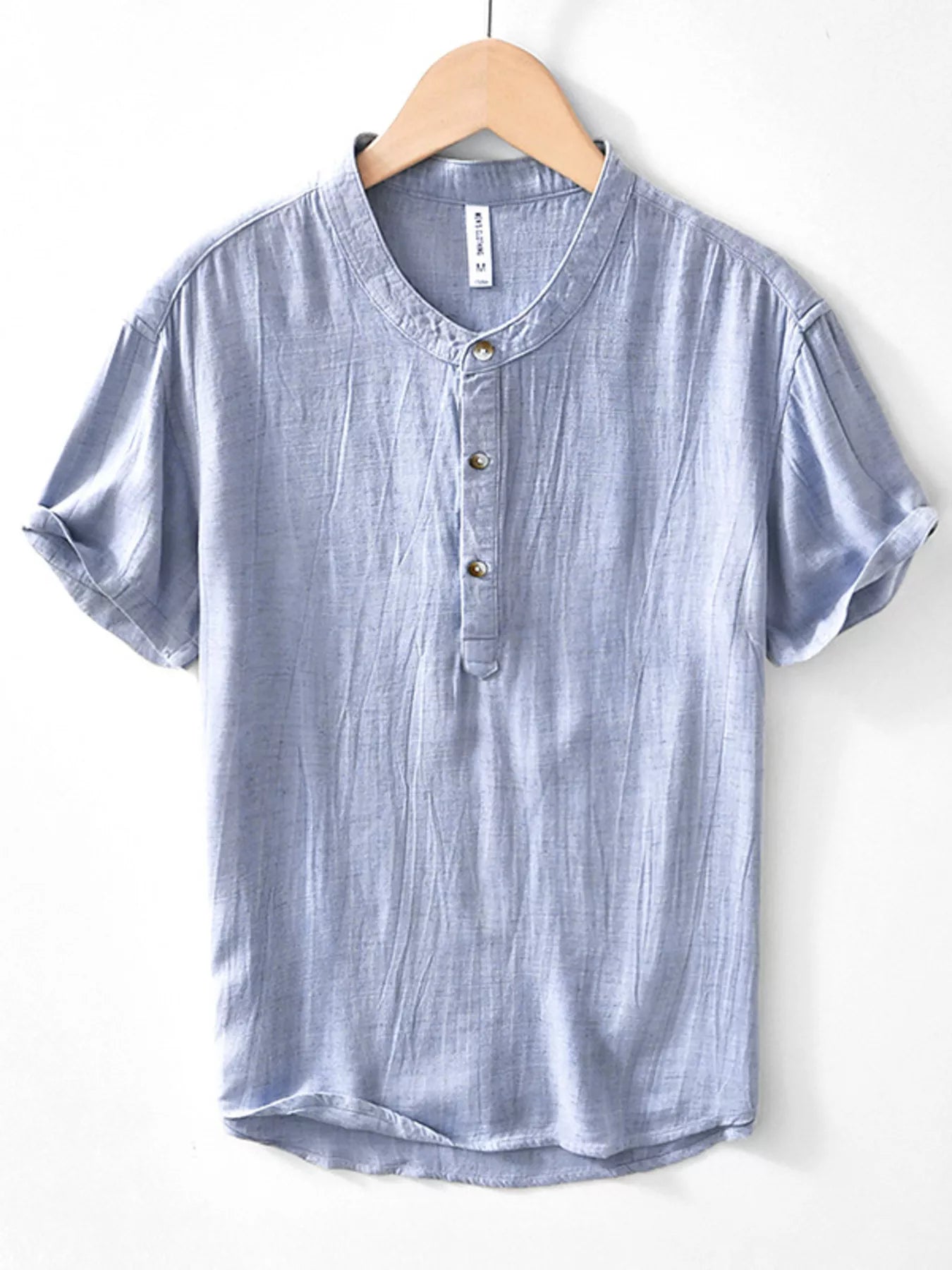 Men's short-sleeve blouse featuring button detailing and a plus-size range.