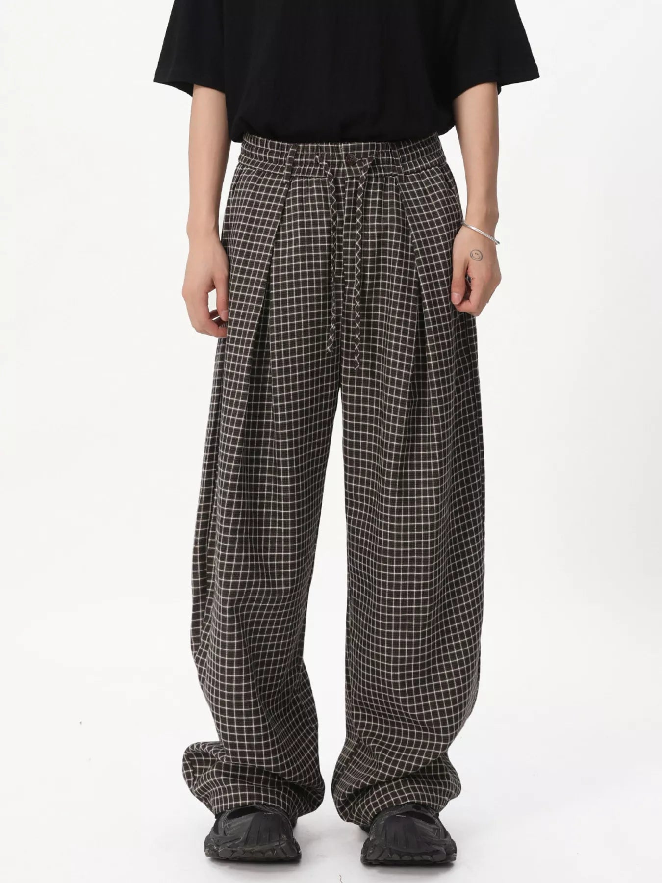 mens-plaid-wide-leg-pants-01
