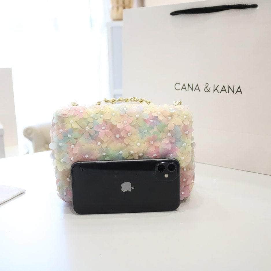 3D Floral Embellished Twist Lock Bags