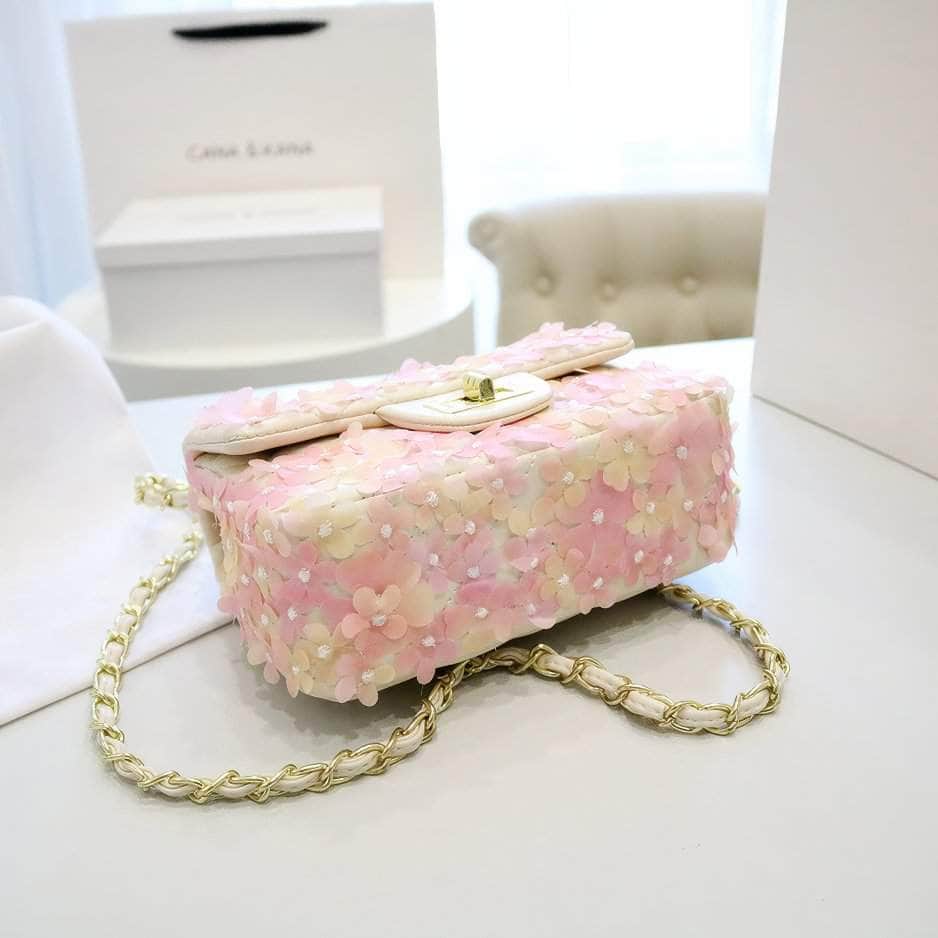 3D Floral Embellished Twist Lock Bags